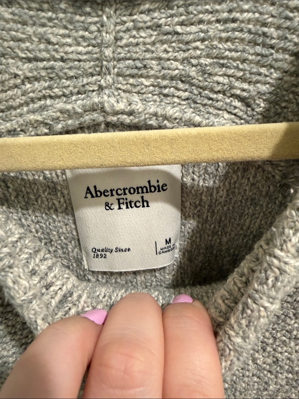 Abercrombie and Fitch Sweater - Picture 3 of 5